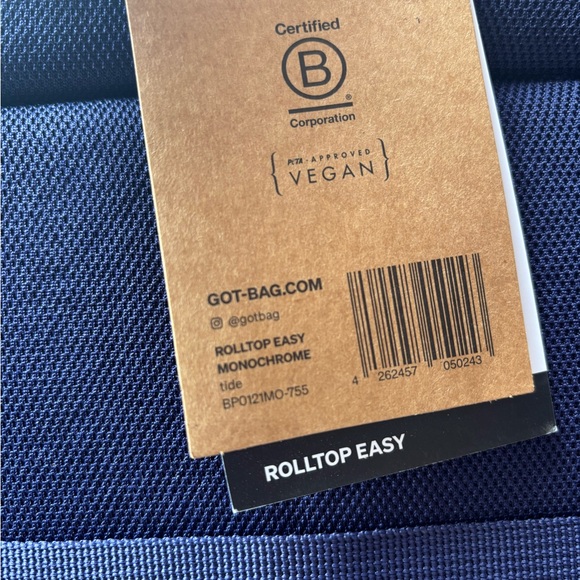 RollTop Easy Backpack - Picture 3 of 7